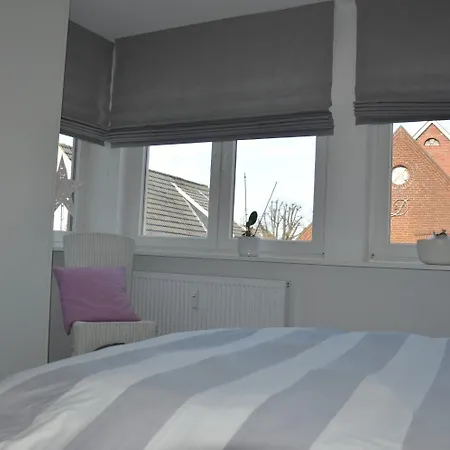 Stadtwohnung-ueber-den-daechern-von-wyk Apartman *