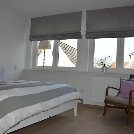 Stadtwohnung-ueber-den-daechern-von-wyk