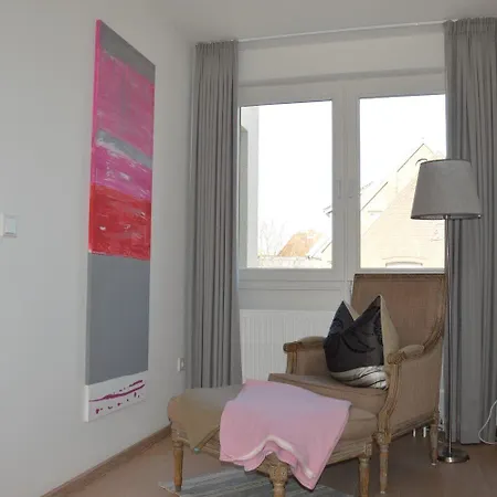 Stadtwohnung-ueber-den-daechern-von-wyk Apartman