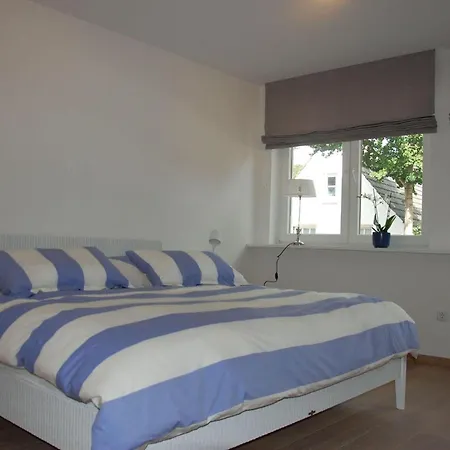 Stadtwohnung-ueber-den-daechern-von-wyk Apartman *